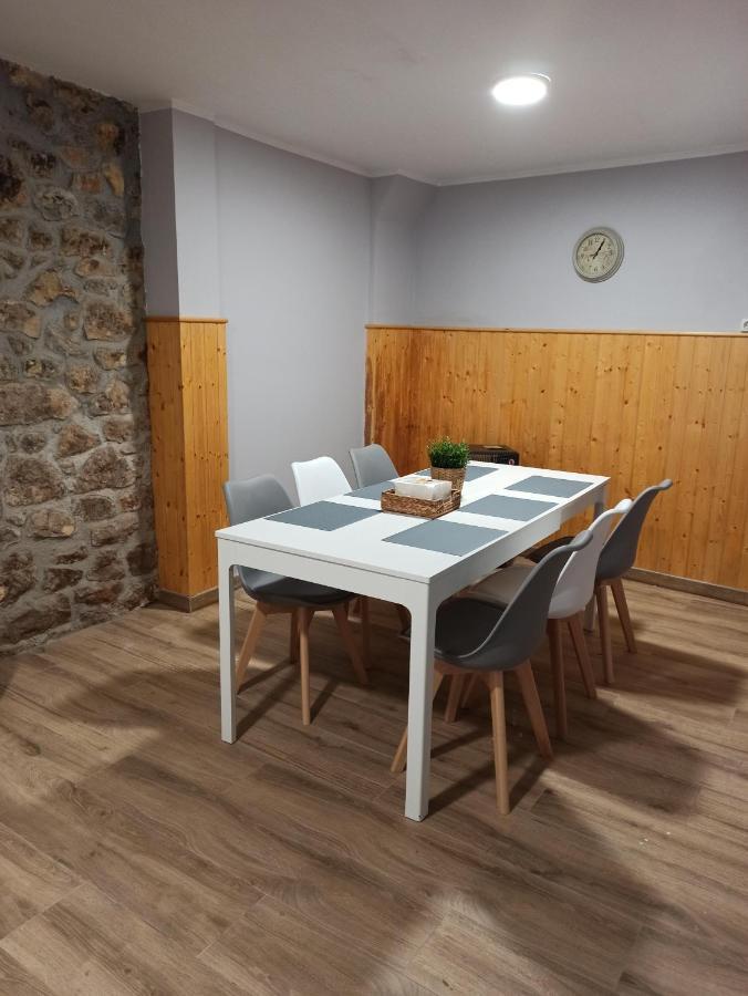 La Capilla Villa Cangas de Onis Bagian luar foto